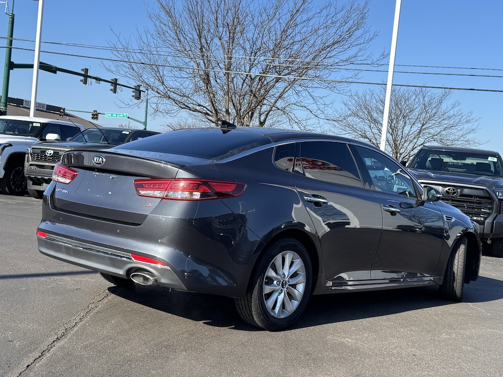 Used 2018 Kia Optima S Sedan
