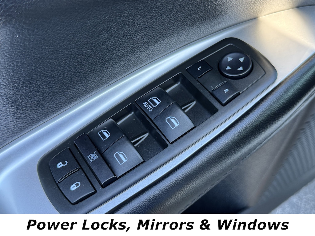 Used 2015 Dodge Journey SE SUV