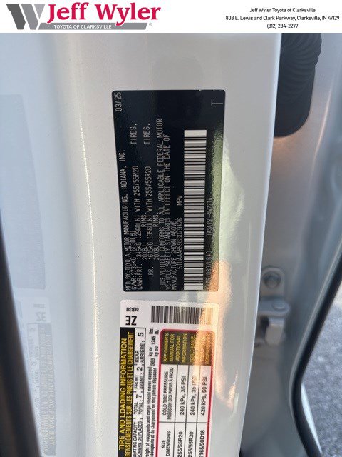 2025 Toyota Grand Highlander Platinum's photo