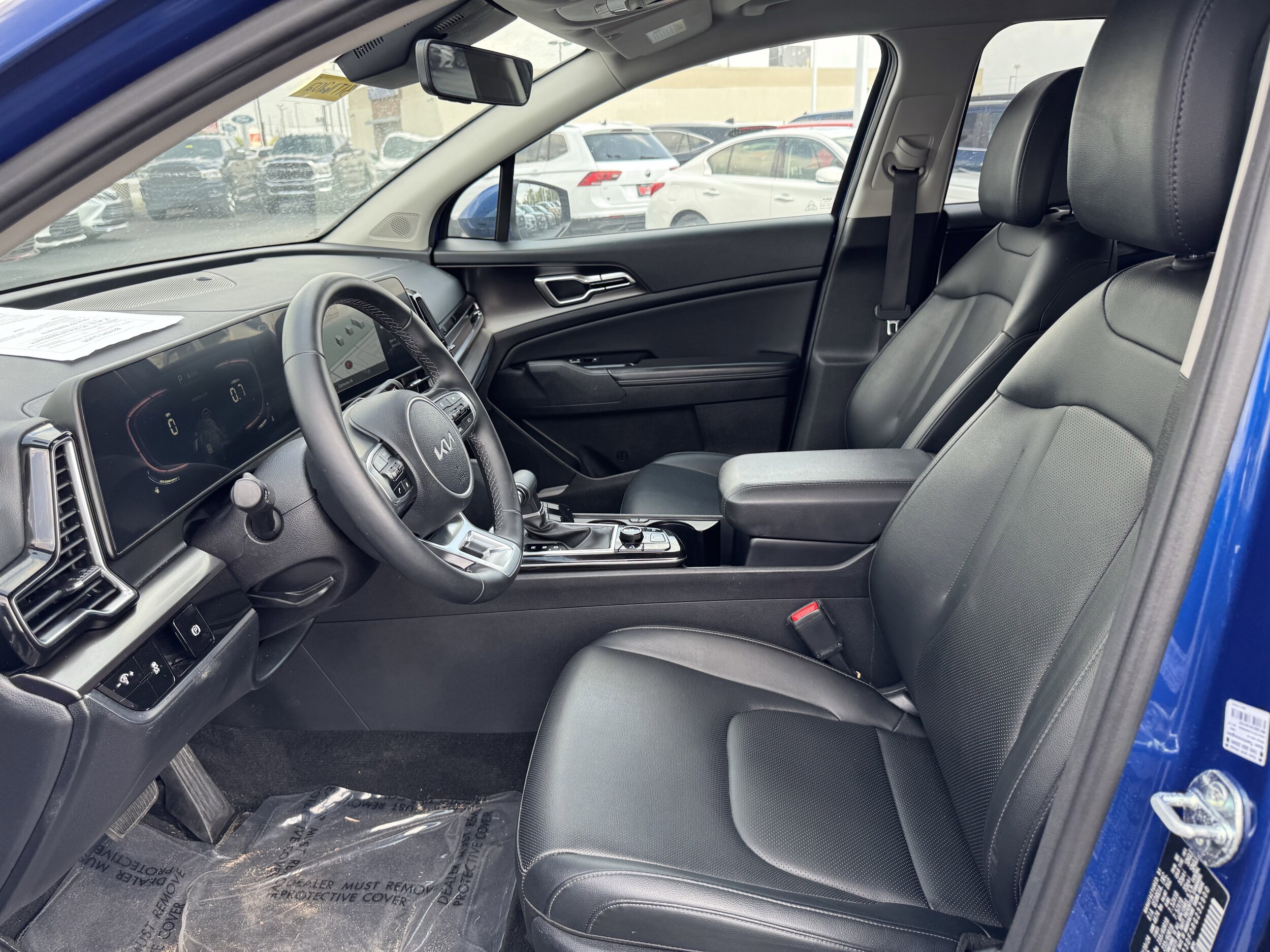 2024 Kia Sportage EX photo 4