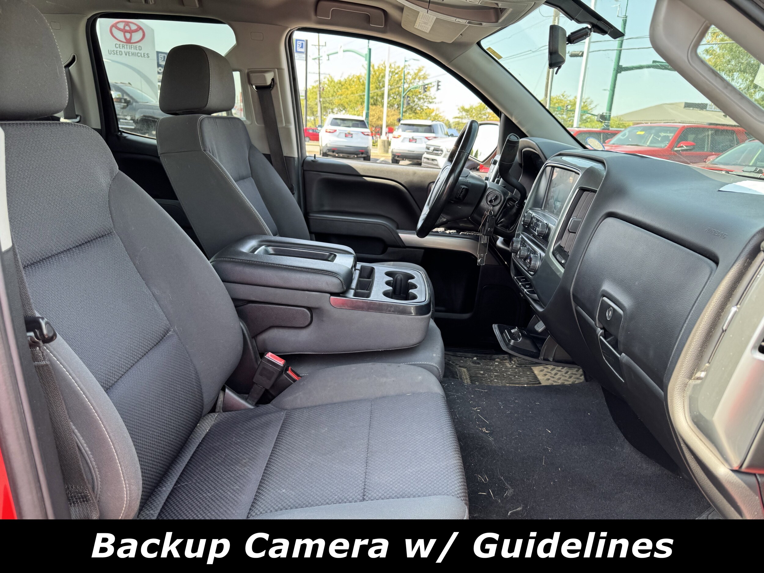 2019 Chevrolet Silverado 1500 LT photo 3