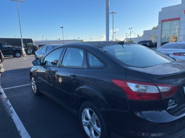 2013 Ford Focus SE photo 2