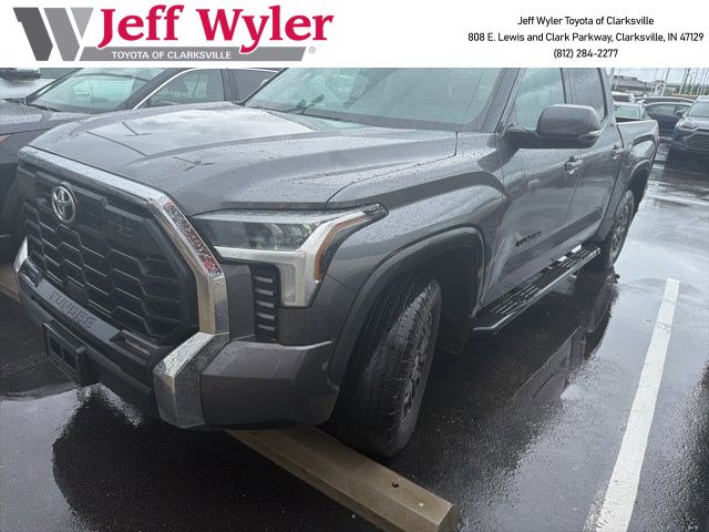 2022 Toyota Tundra SR5 3.4L 4WD CrewMax 5.5' Bed's photo