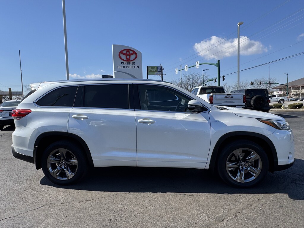 Used 2019 Toyota Highlander Limited Platinum V6 SUV