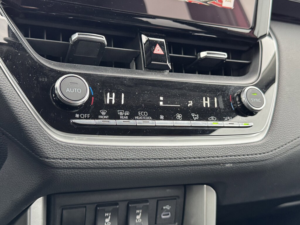 Used 2023 Toyota Corolla Cross XLE SUV