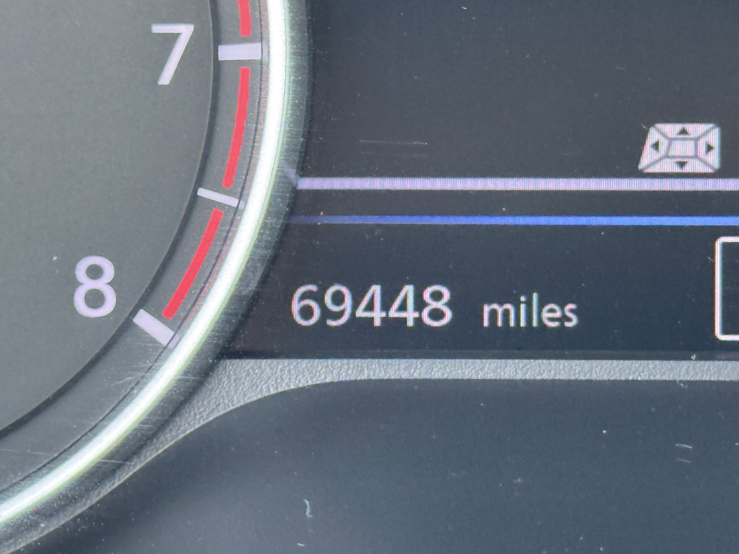 2023 Nissan Sentra SV photo 3