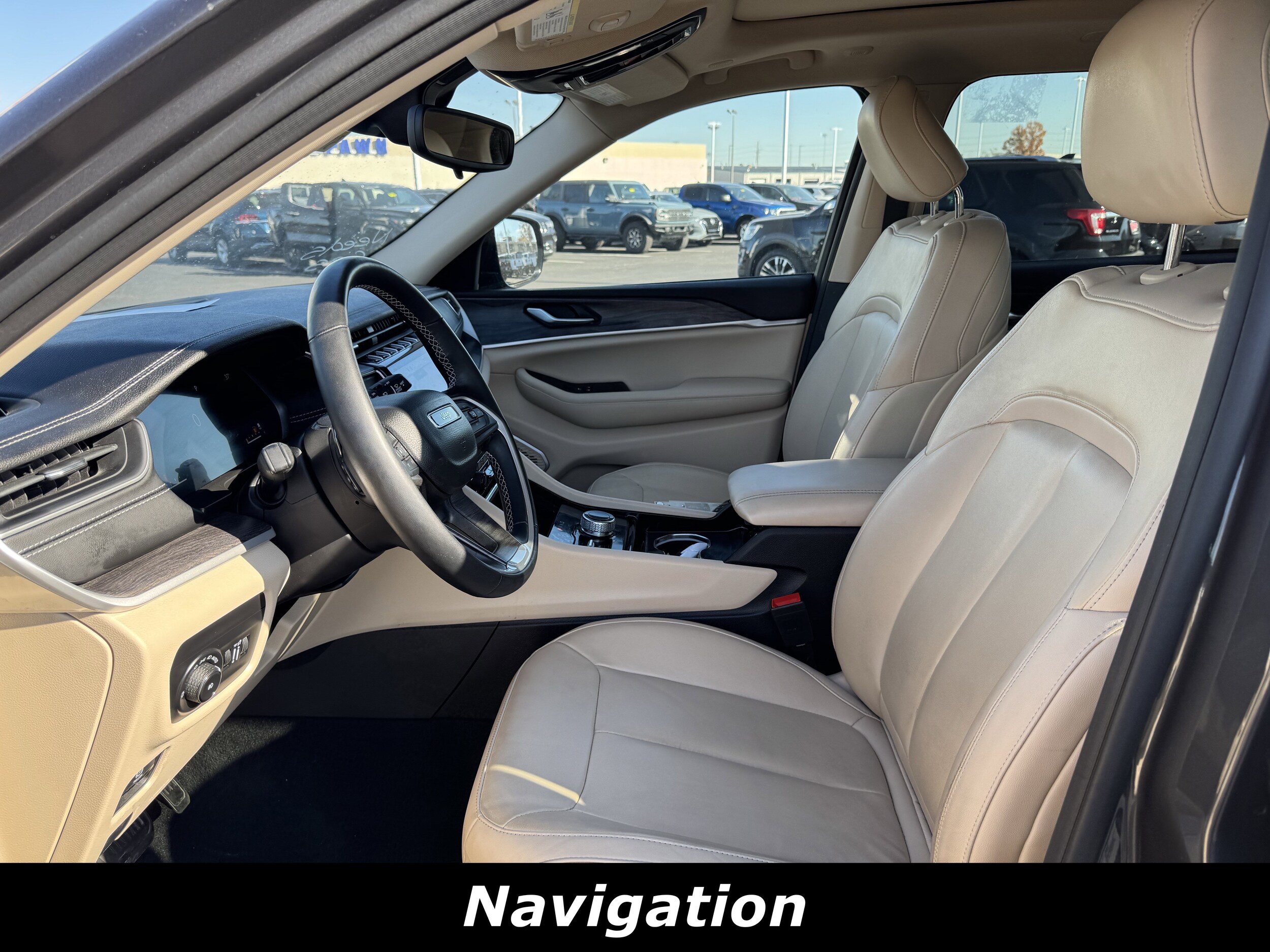 2022 Jeep Grand Cherokee Limited photo 3