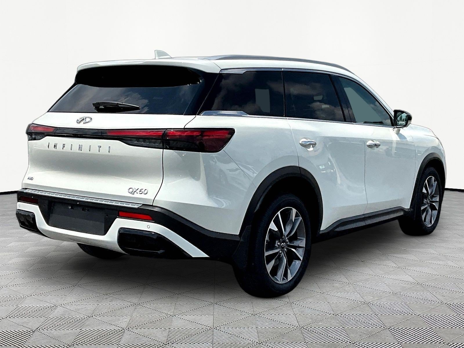 2023 INFINITI QX60 LUXE - Photo 8
