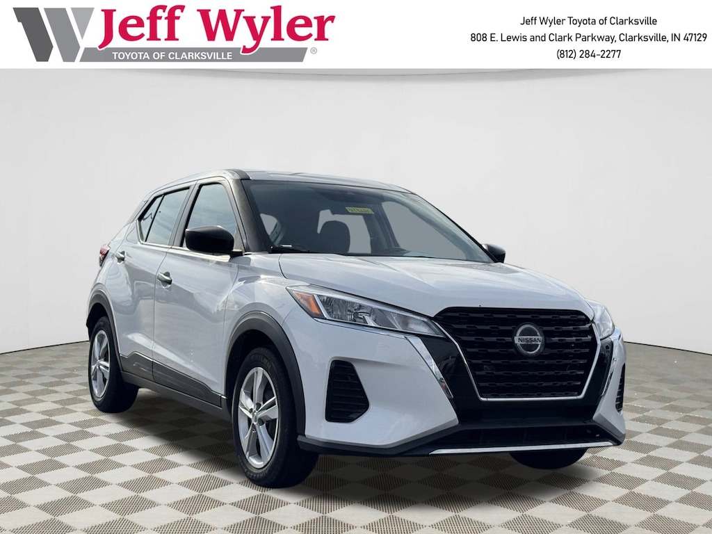 Used 2021 Nissan Kicks S SUV