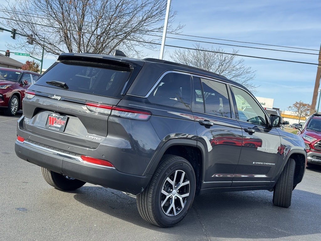 Used 2024 Jeep Grand Cherokee Limited SUV