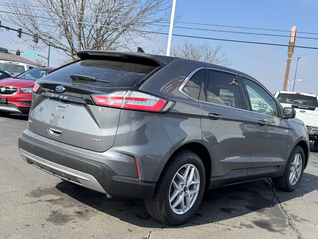 Used 2024 Ford Edge SUV