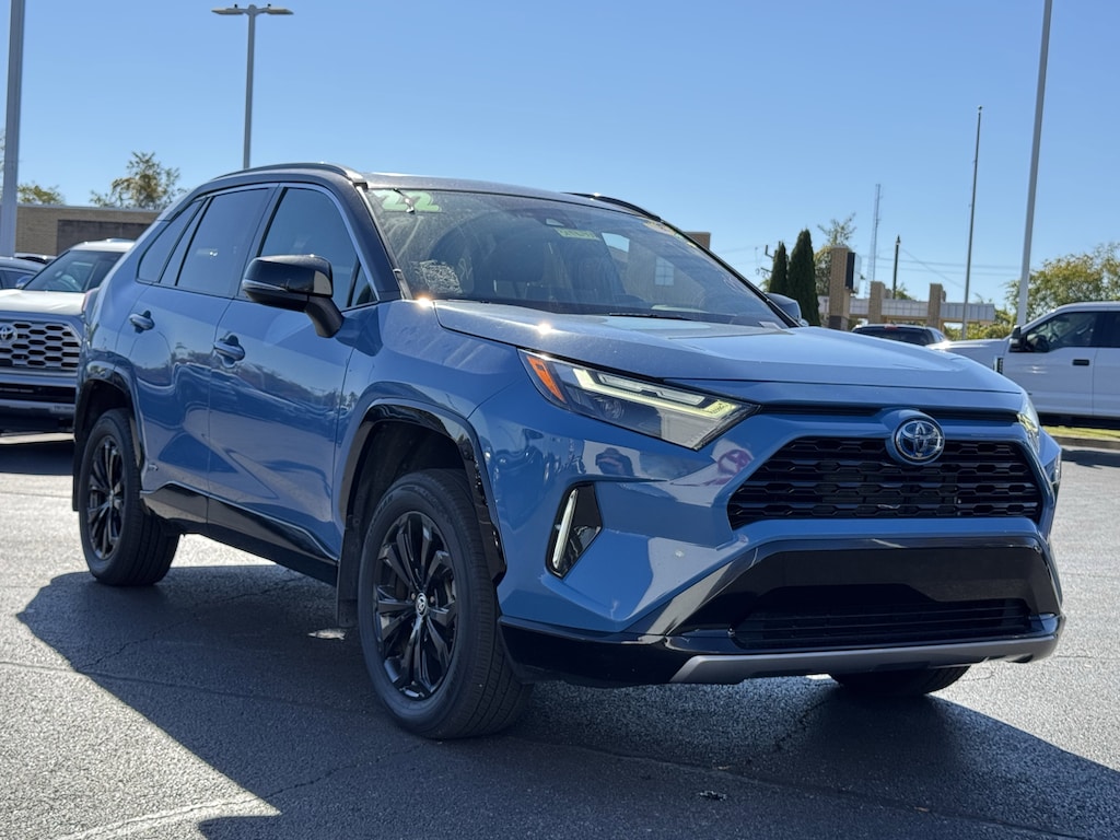 Used 2022 Toyota RAV4 Hybrid XSE SUV