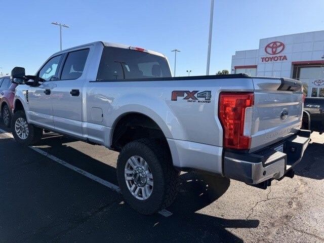 2017 Ford F-250 photo 4