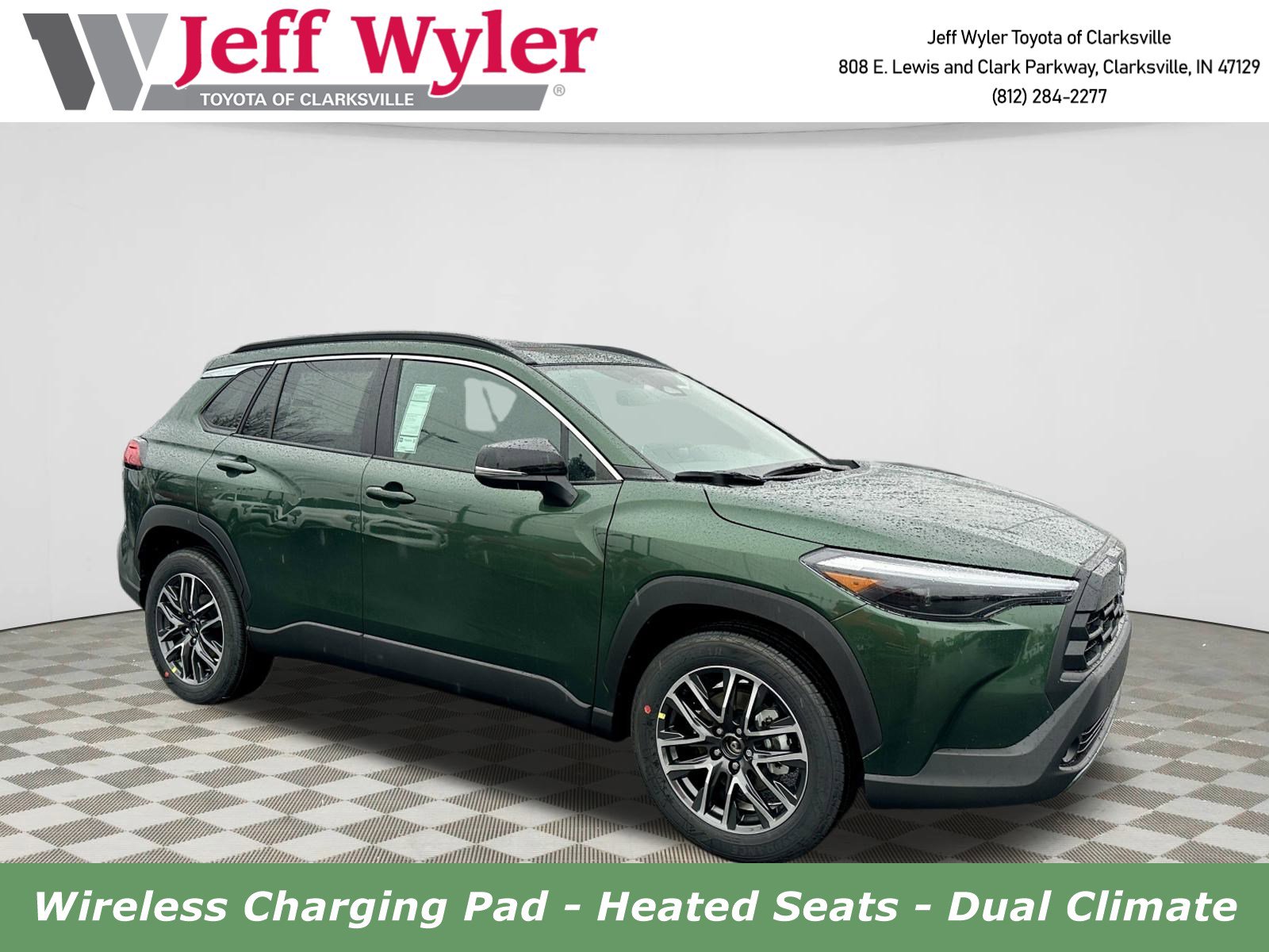 2026 Toyota Corolla Cross XLE's photo