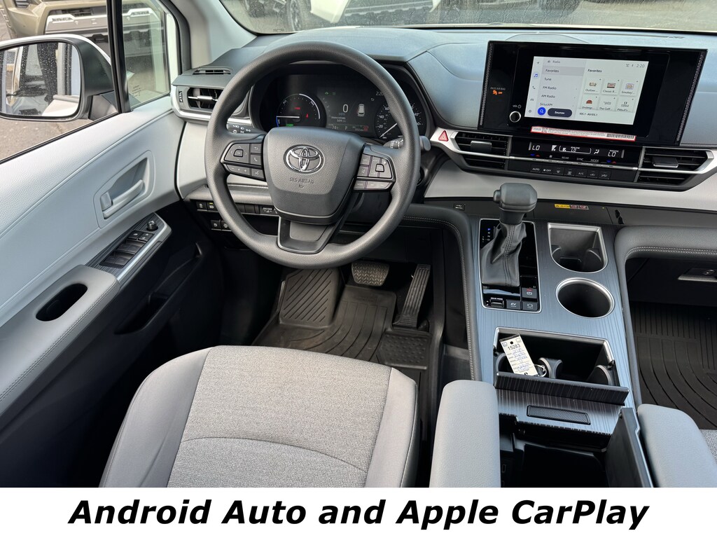 Used 2025 Toyota Sienna LE 8 Passenger Van Passenger Van