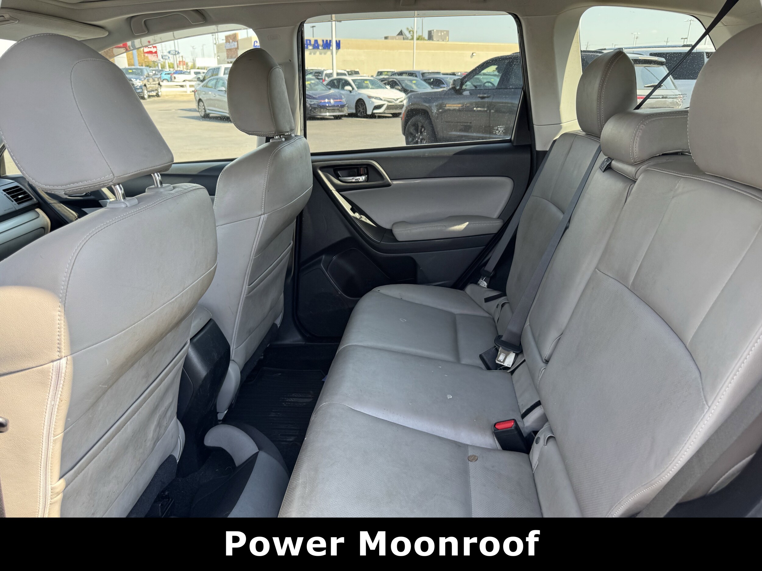 2015 Subaru Forester 2.5i Limited photo 2