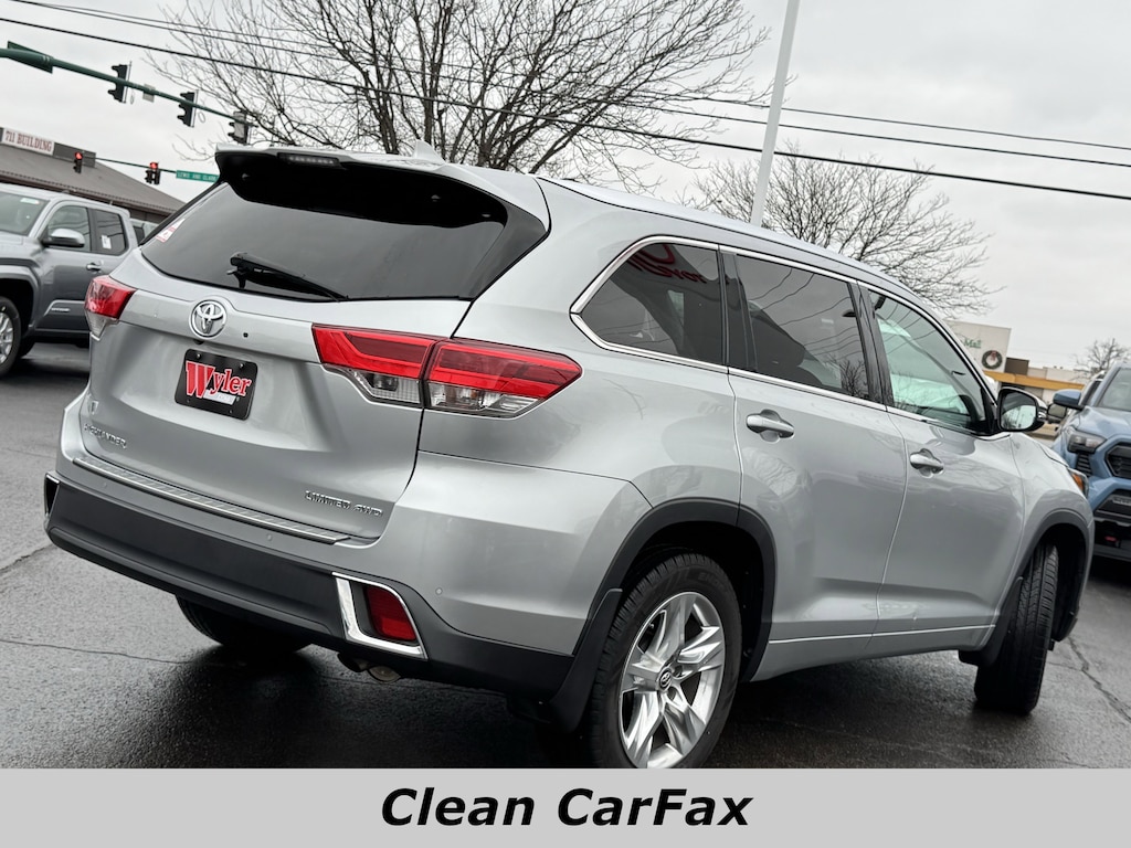 Used 2019 Toyota Highlander Limited V6 SUV