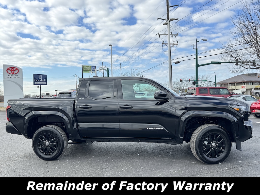 Used 2025 Toyota Tacoma SR5 Truck Double Cab