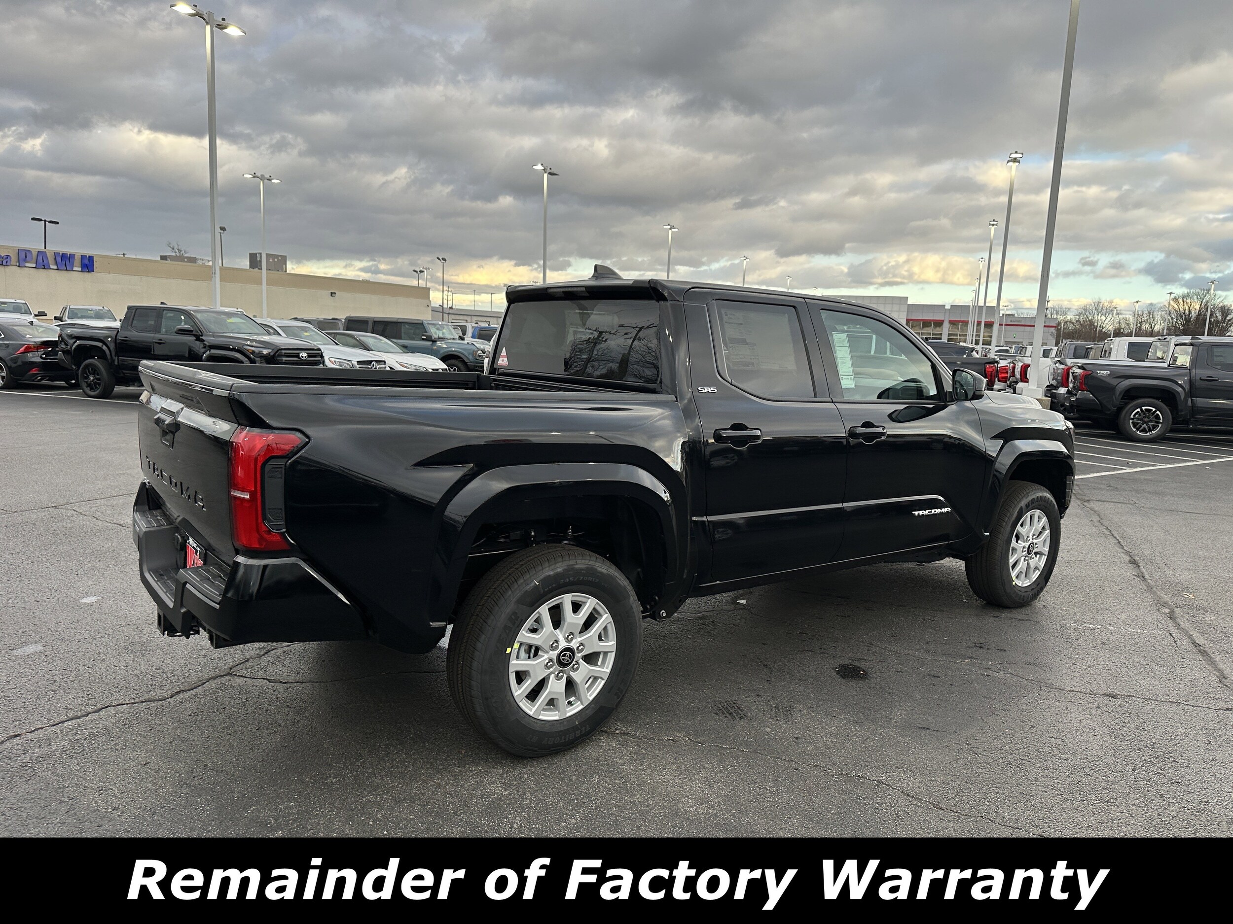 2025 Toyota Tacoma SR5 photo 3