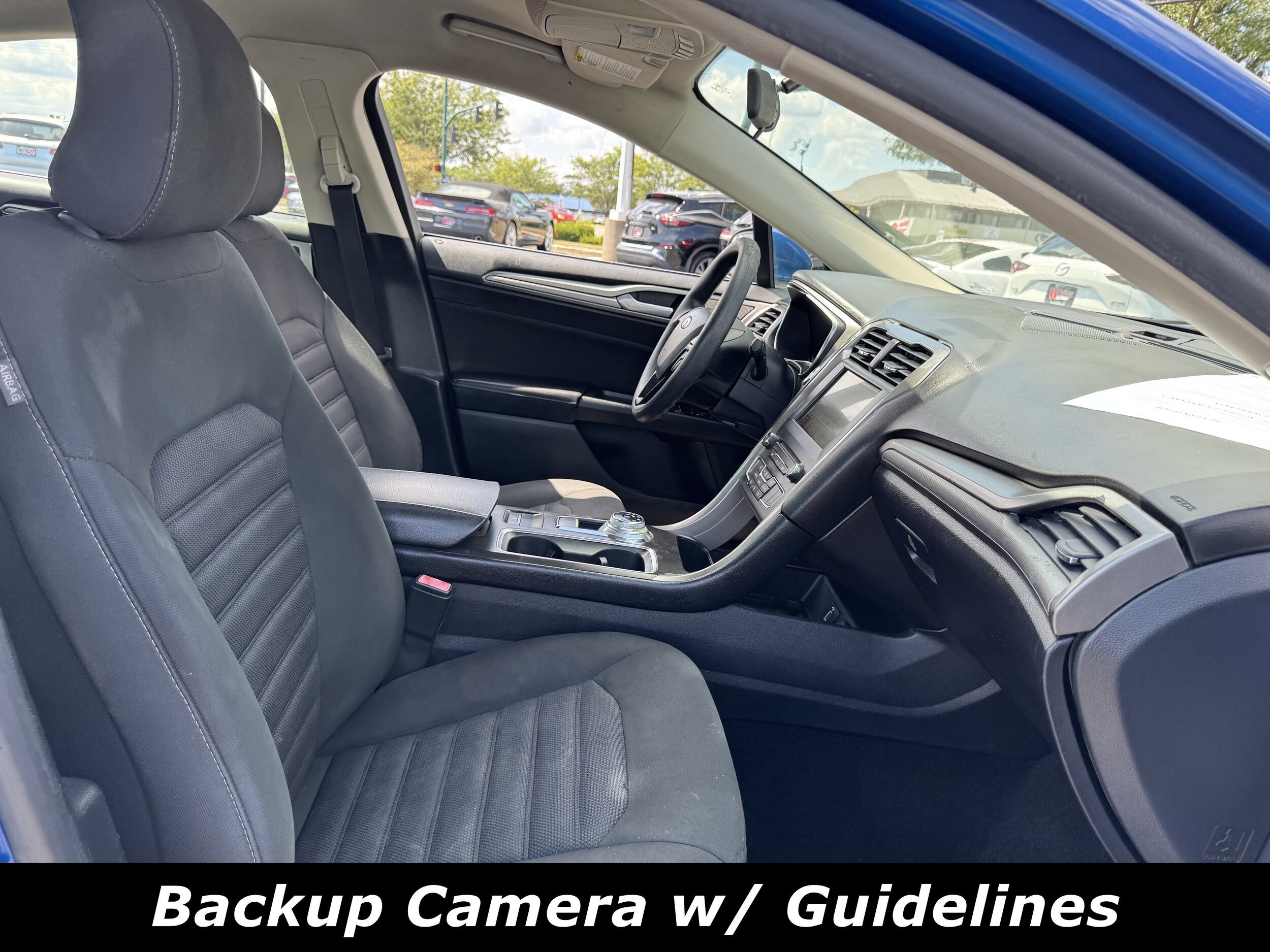 2017 Ford Fusion SE photo 3