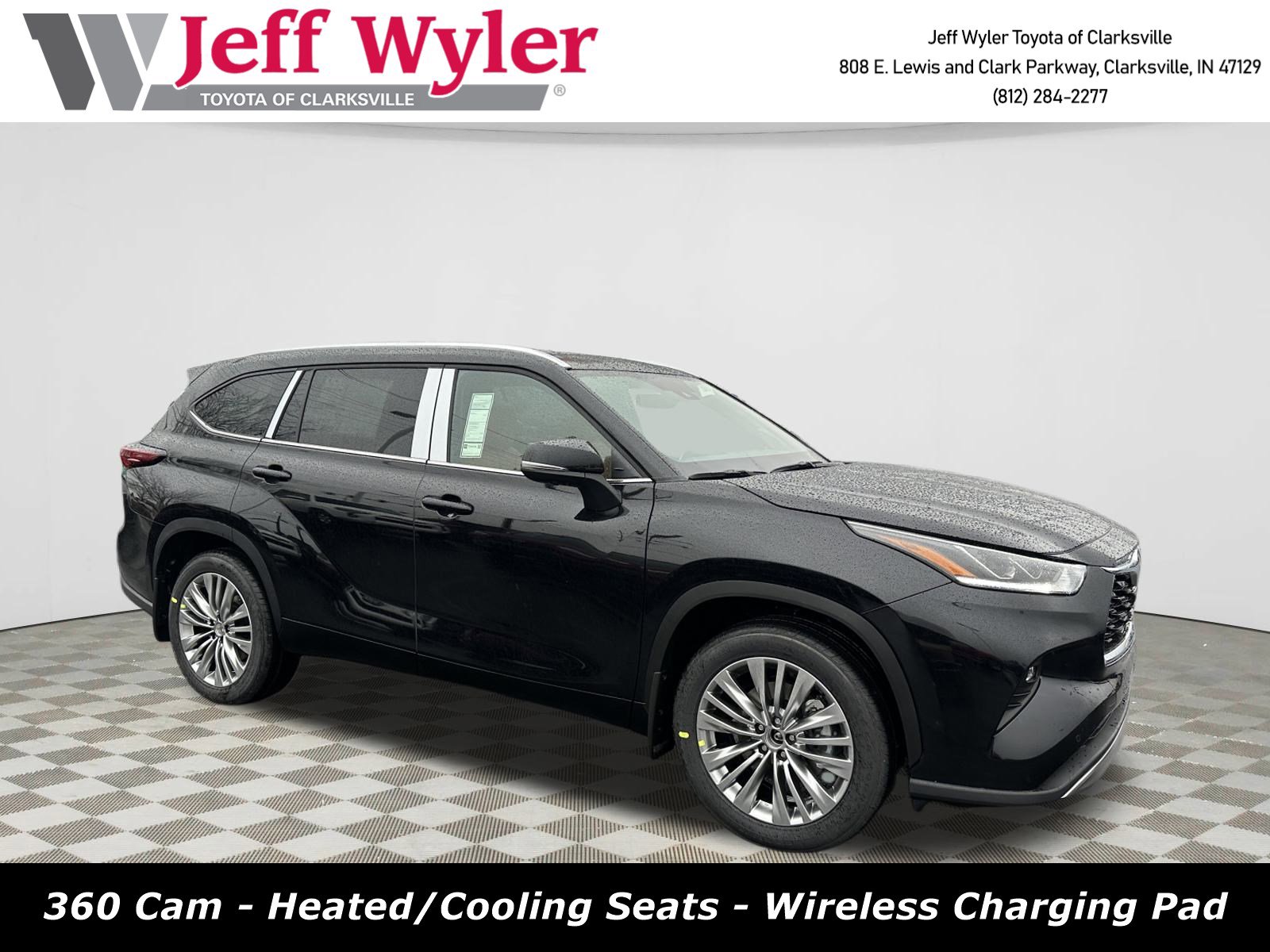 2026 Toyota Highlander Platinum's photo