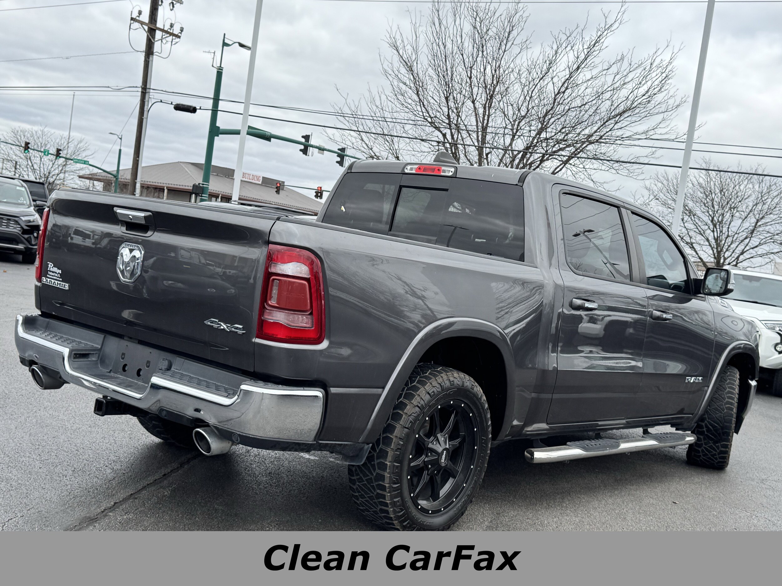 2020 Ram 1500 Laramie photo 2