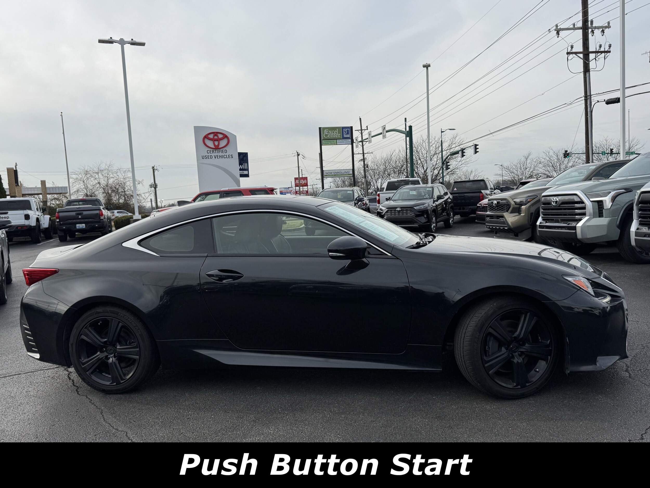 2017 Lexus RC 200t photo 2