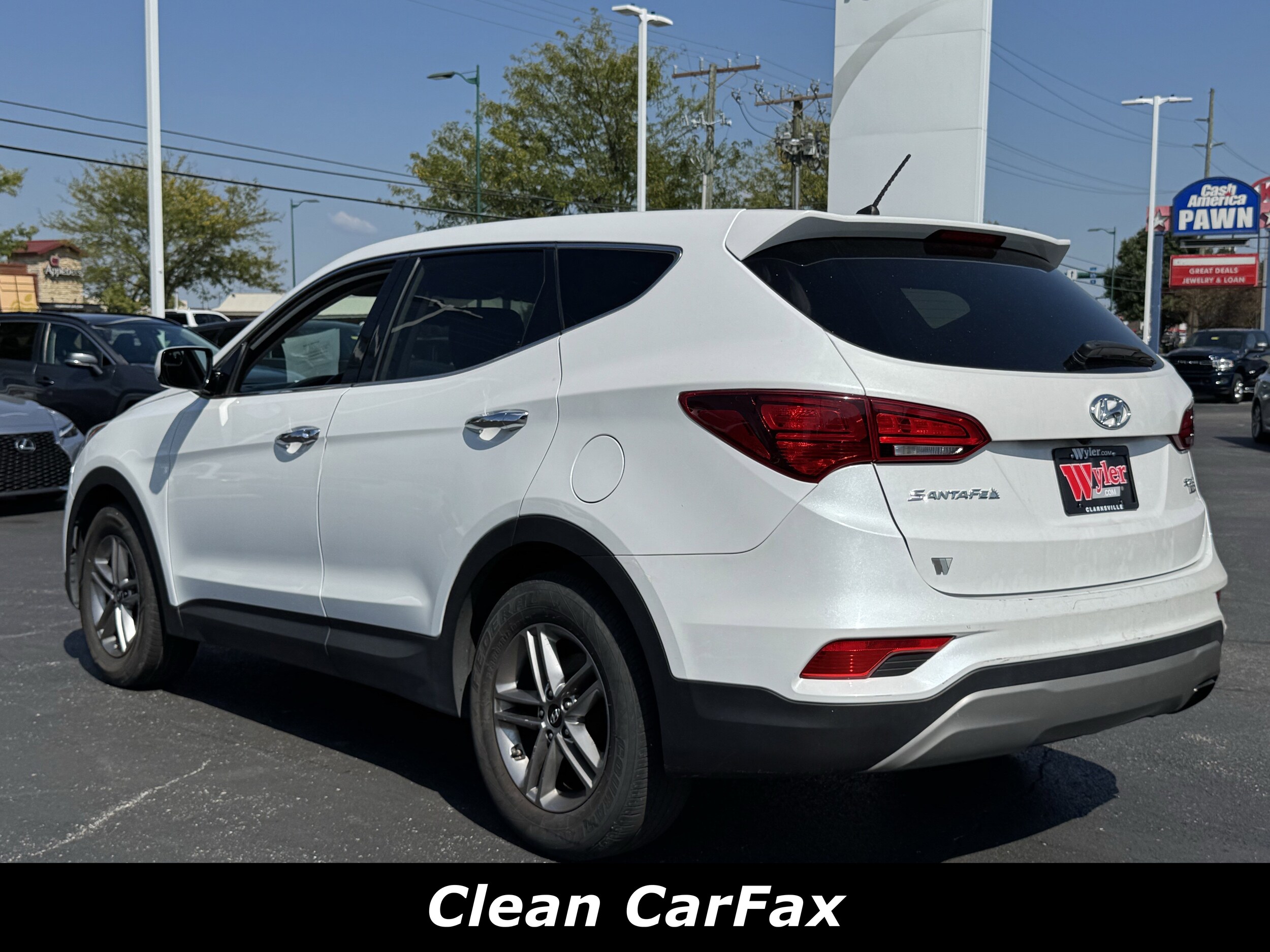 2018 Hyundai Santa Fe Sport Base photo 2