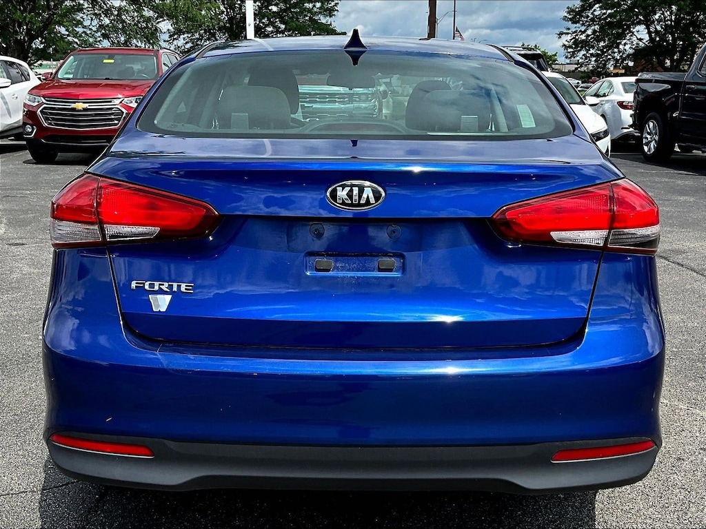Used 2017 Kia Forte LX Sedan