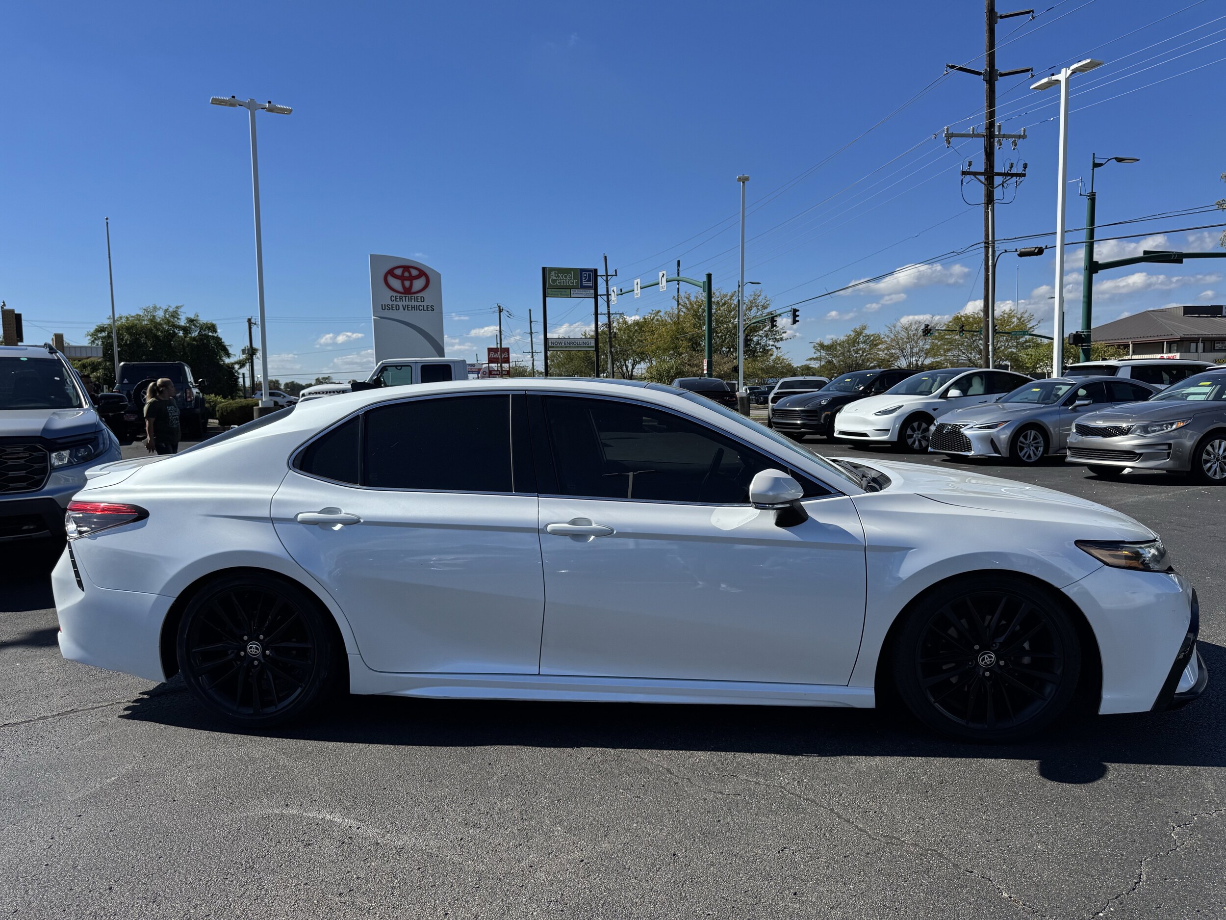 2021 Toyota Camry XSE photo 2