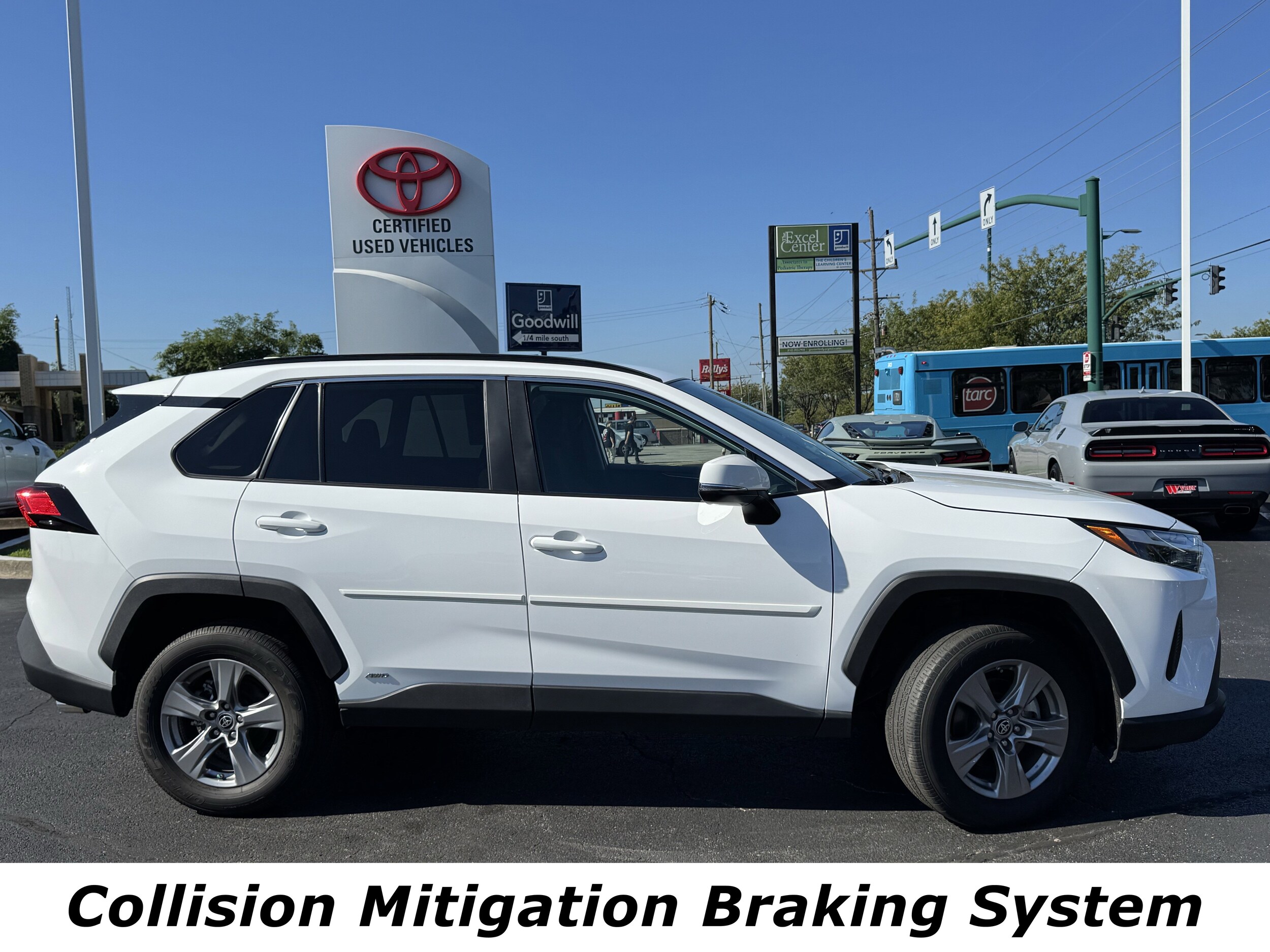 2024 Toyota RAV4 Hybrid LE photo 2
