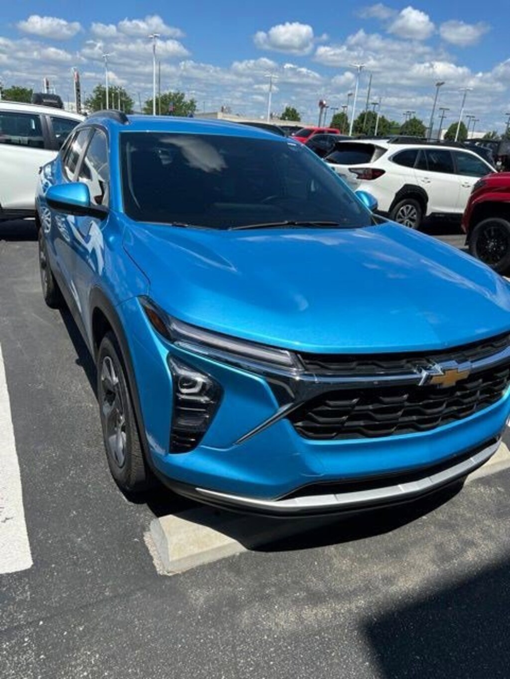 Used 2025 Chevrolet Trax LT SUV