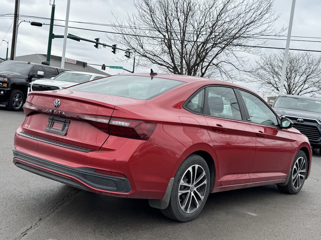 Used 2025 Volkswagen Jetta 1.5T Sport Sedan