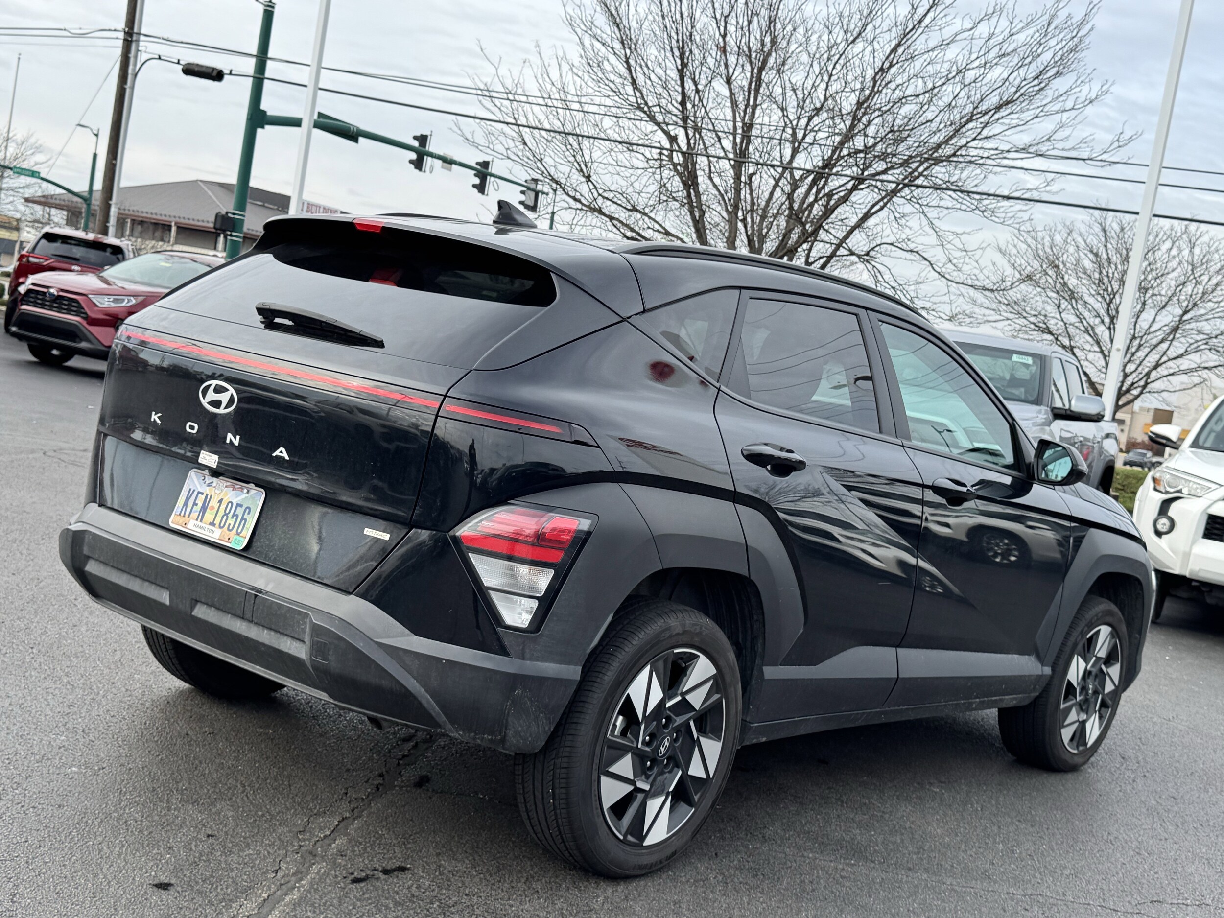 2024 Hyundai Kona SEL photo 3