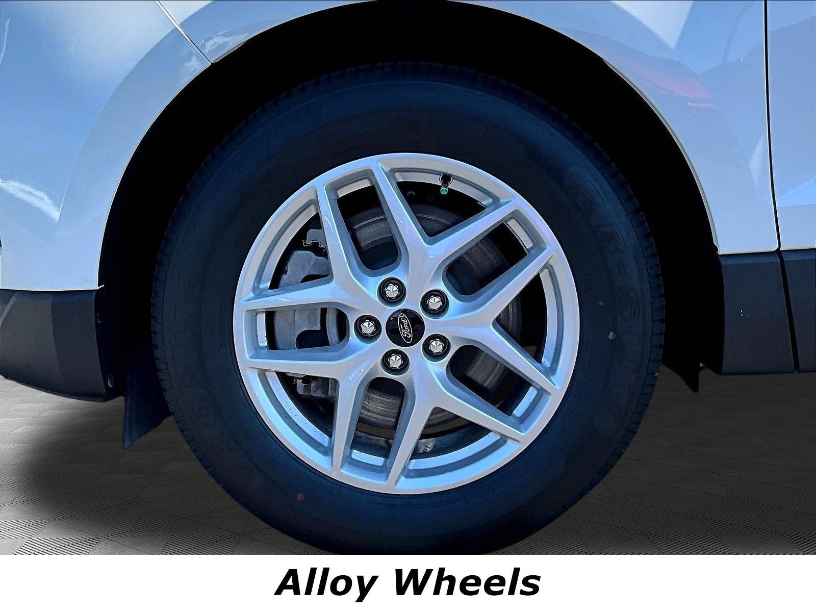 2024 Ford Edge SEL - Photo 37