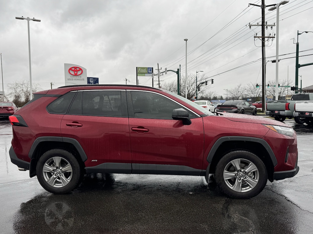 Used 2024 Toyota RAV4 Hybrid LE SUV