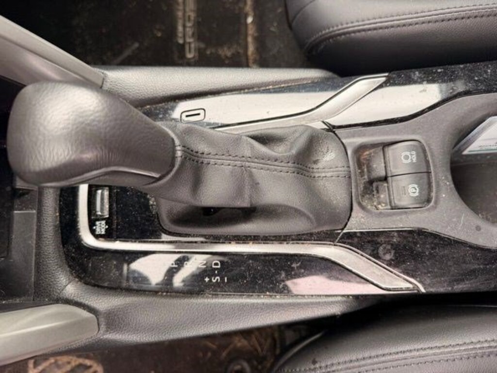 Used 2024 Toyota Corolla Cross Hybrid SUV