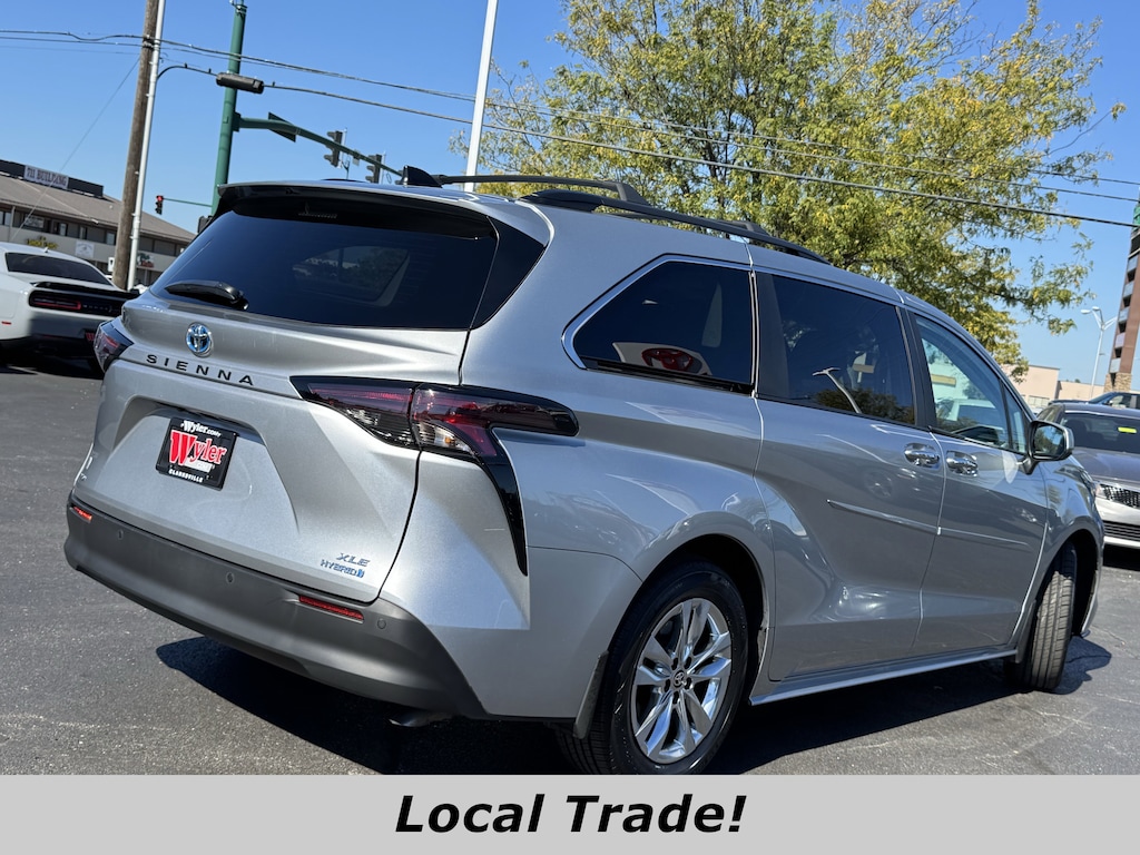 Used 2024 Toyota Sienna XLE 7 Passenger Van Passenger Van