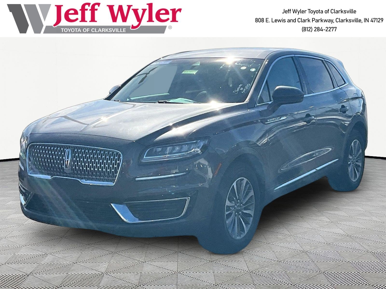 2020 Lincoln Nautilus AWD's photo