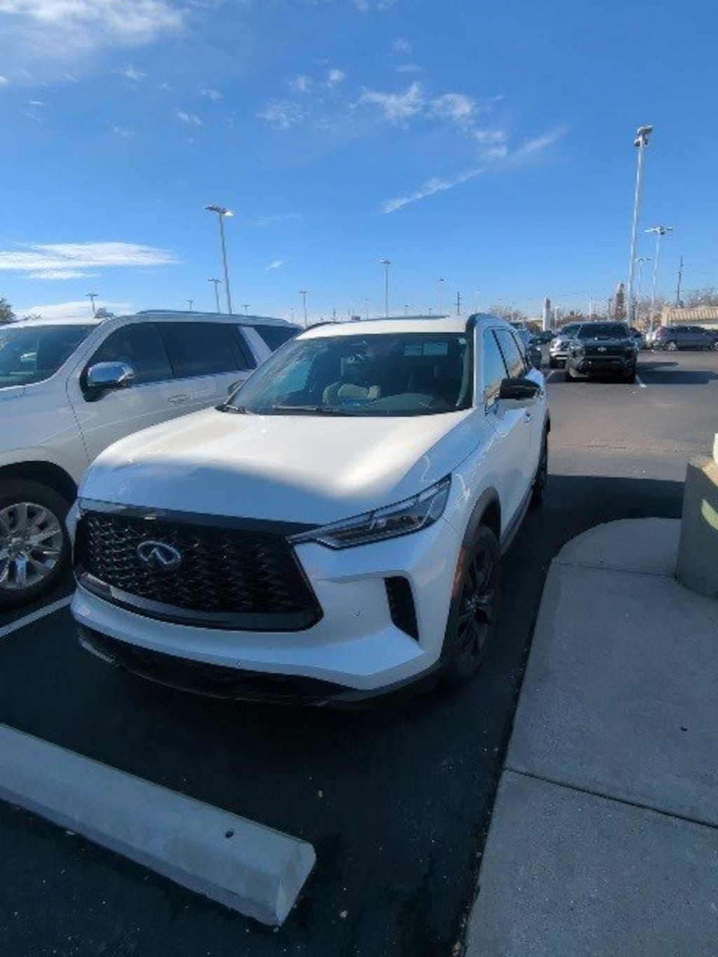 Used 2025 INFINITI QX60 LUXE SUV