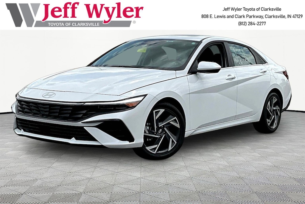 Used 2025 Hyundai Elantra SEL Convenience Sedan