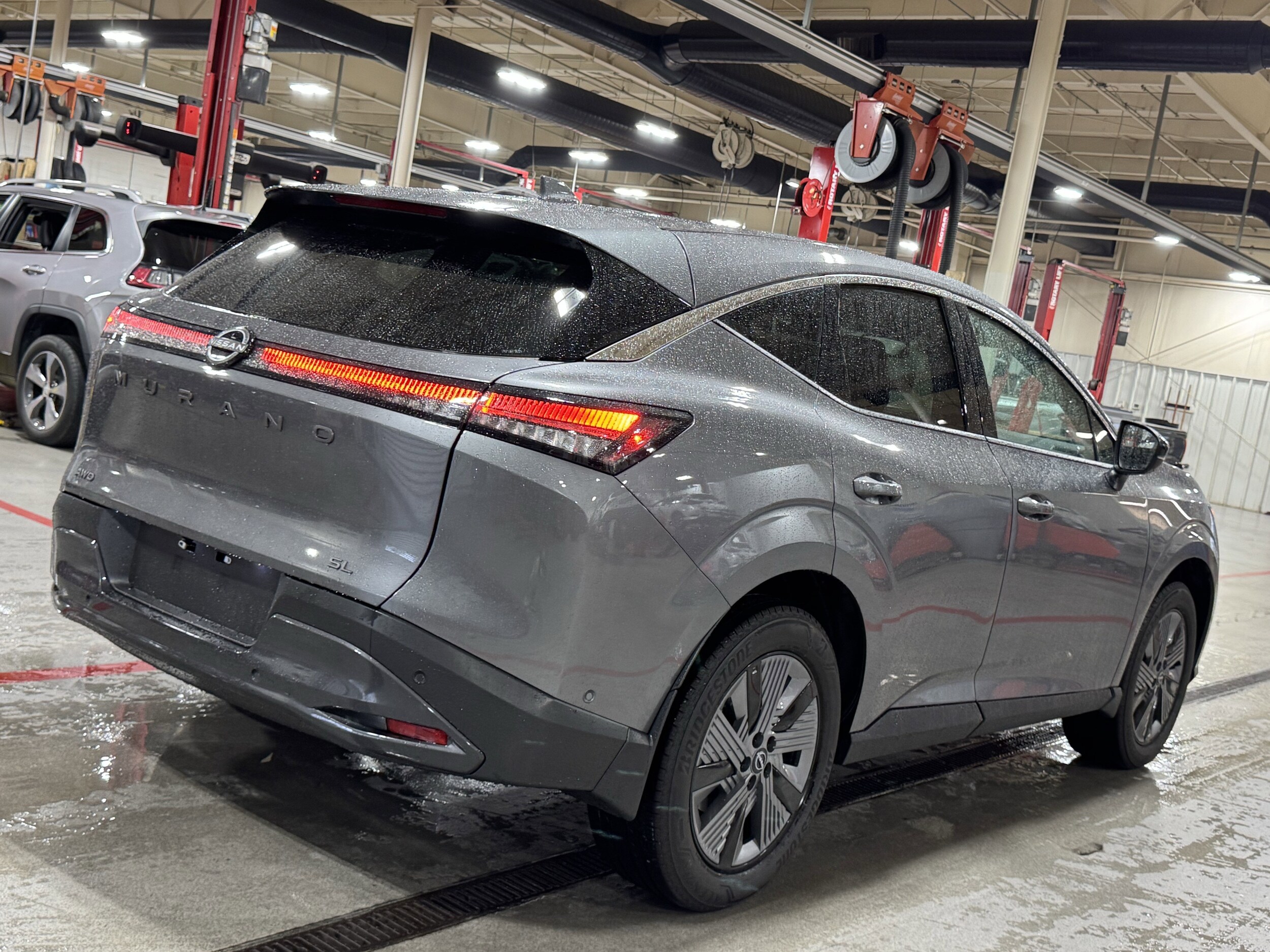 2025 Nissan Murano SL photo 3