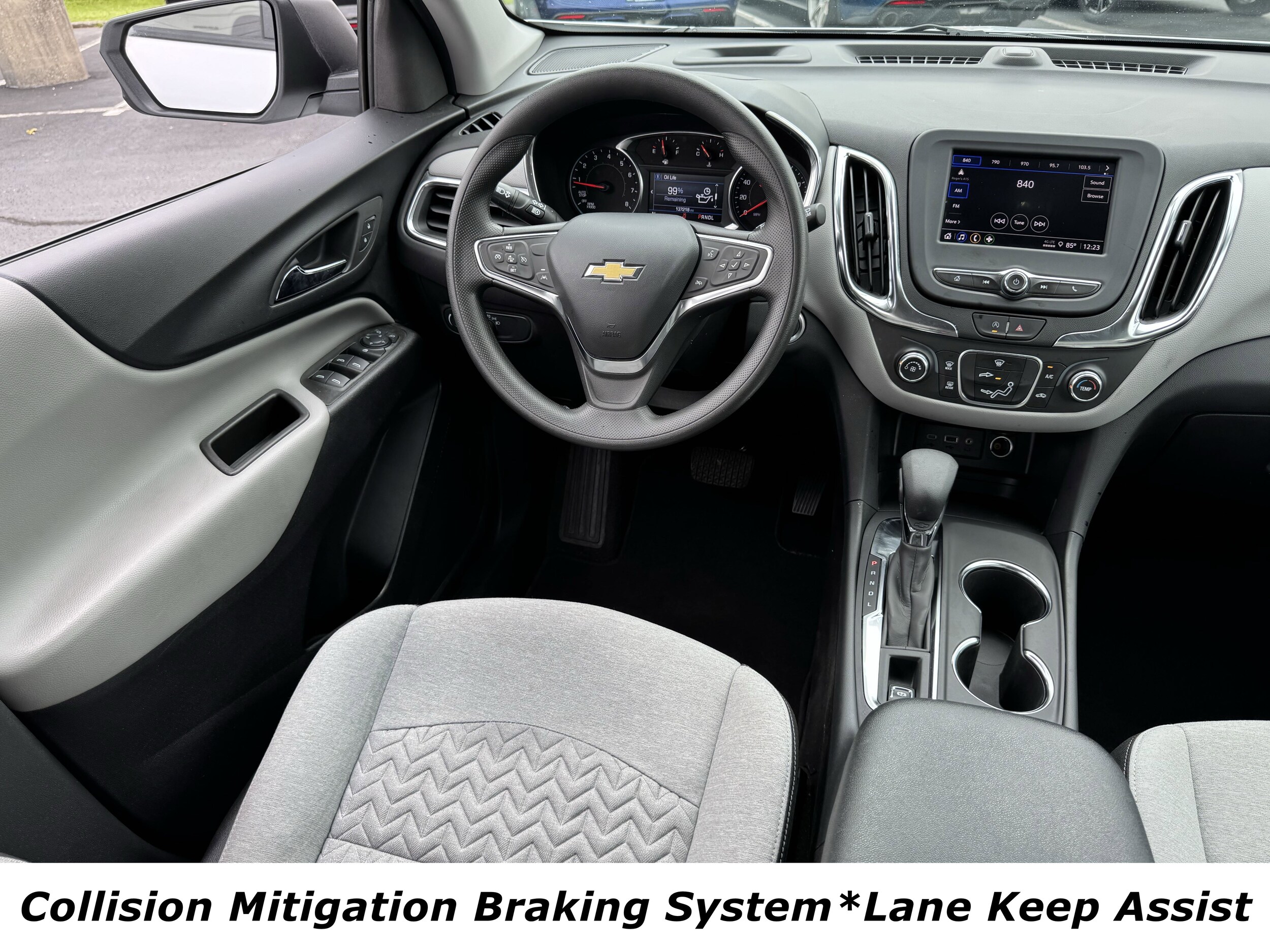 2024 Chevrolet Equinox LS photo 4