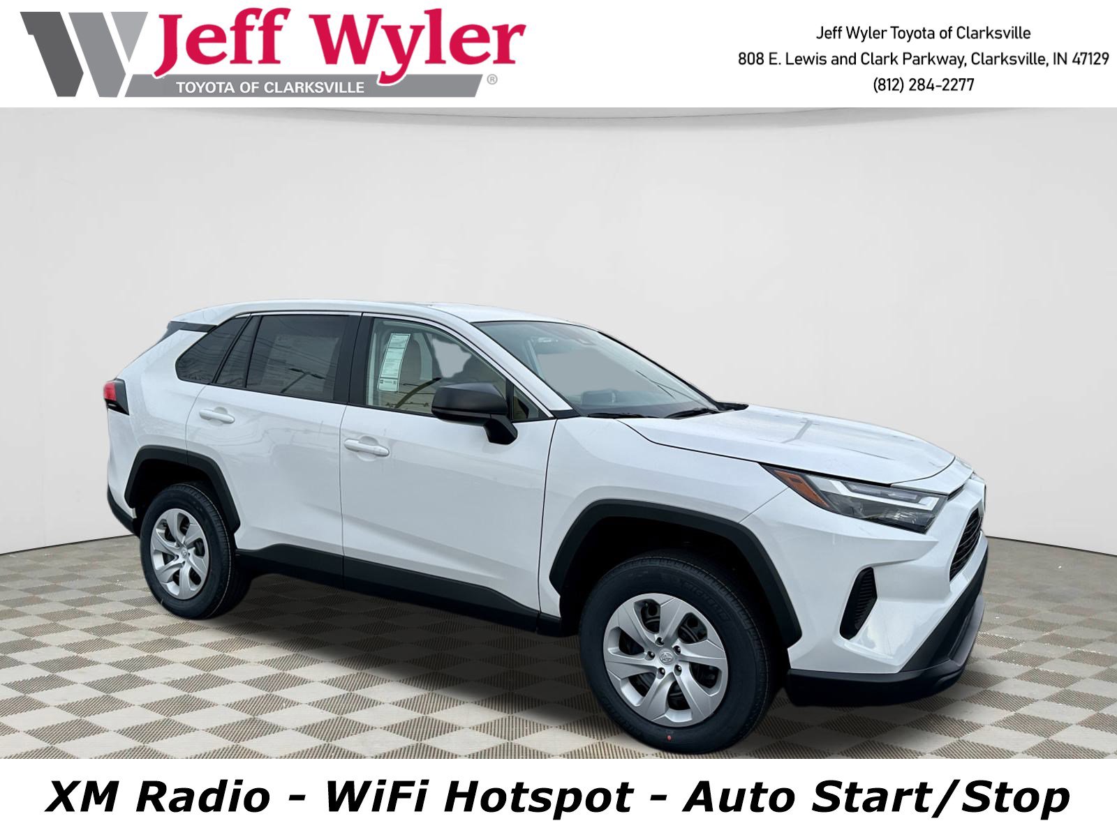 2025 Toyota RAV4 LE's photo