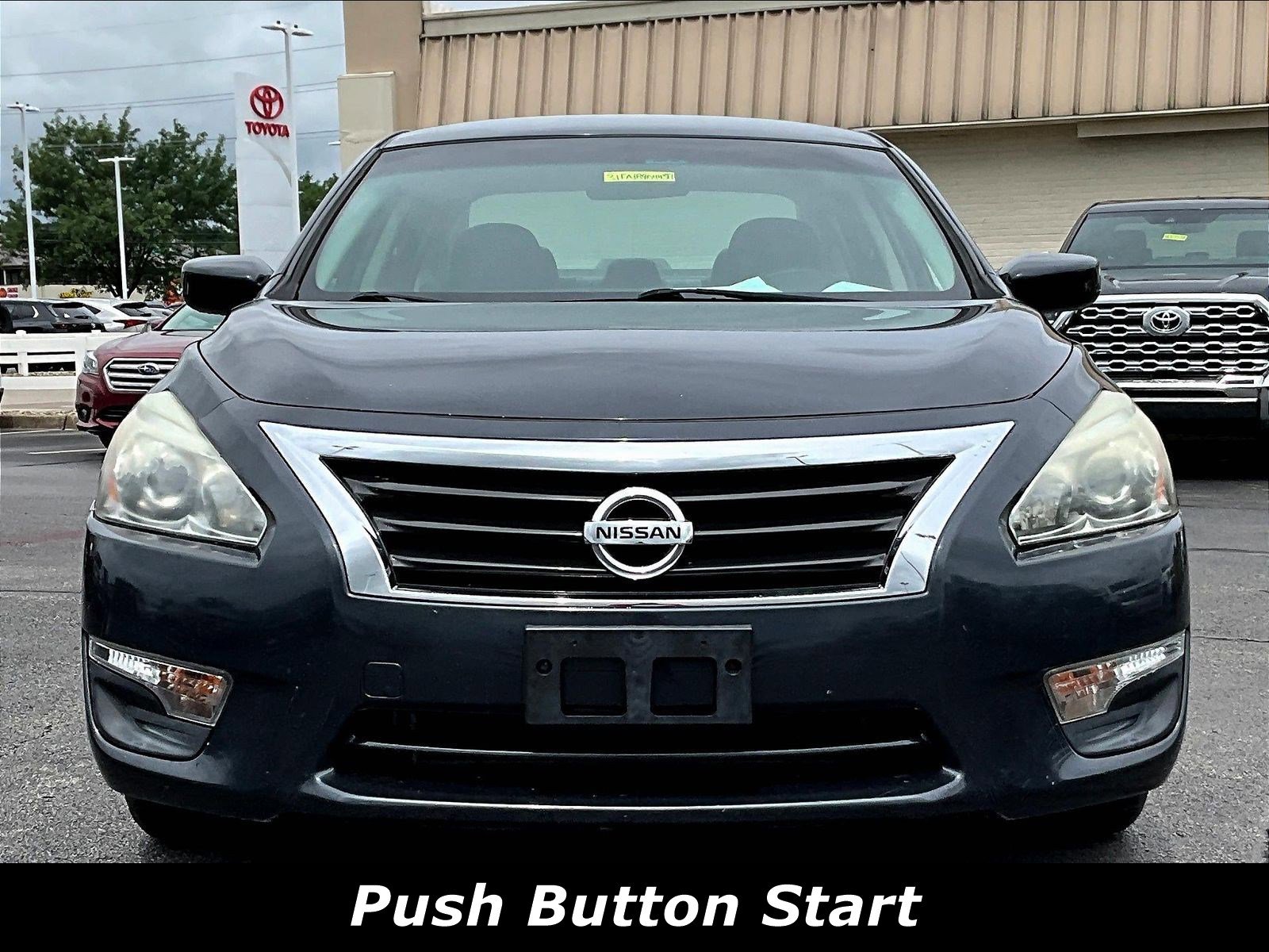 Used 2015 Nissan Altima S with VIN 1N4AL3AP7FN890443 for sale in Clarksville, IN