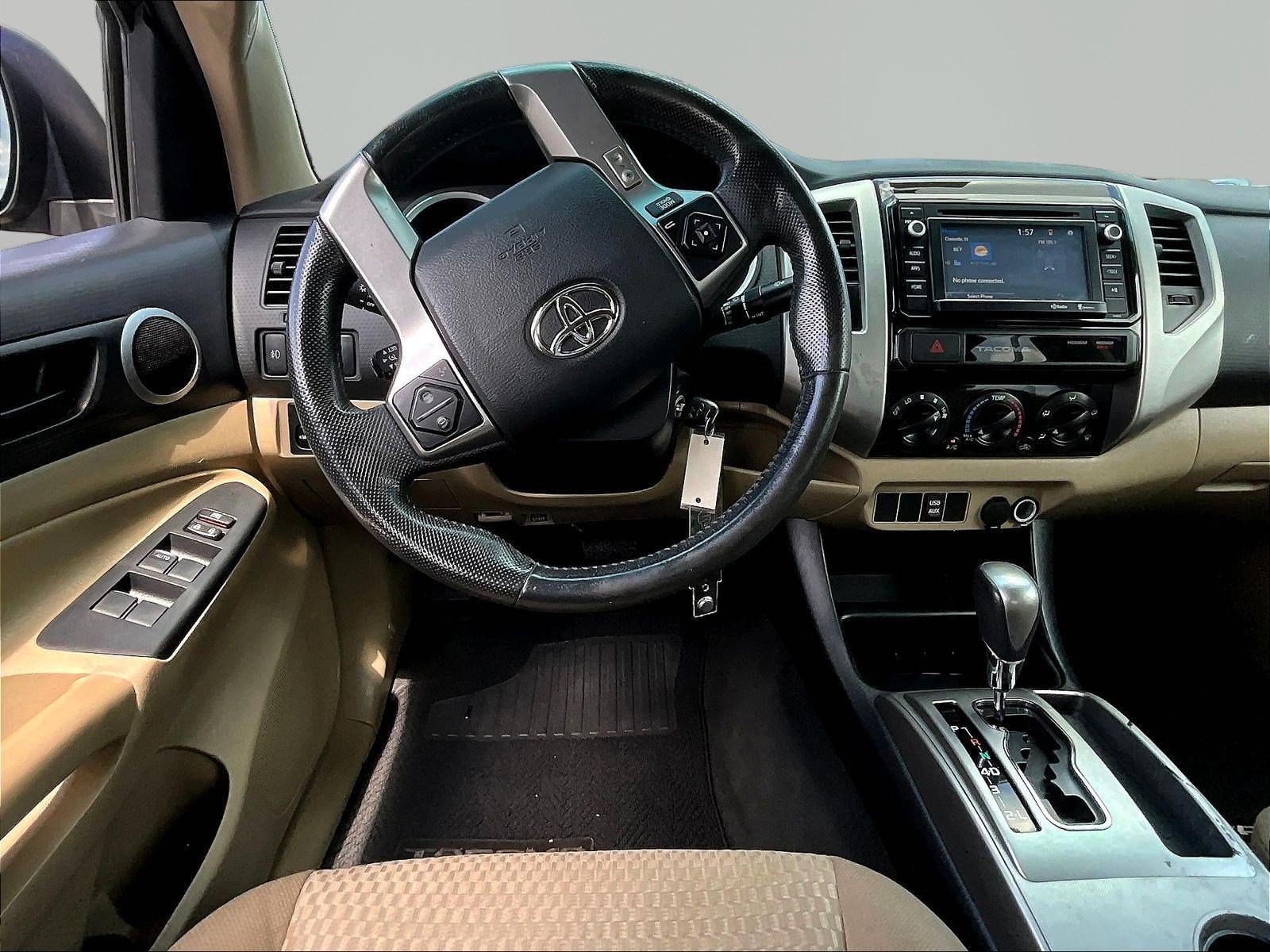 2015 Toyota Tacoma PreRunner - Photo 13