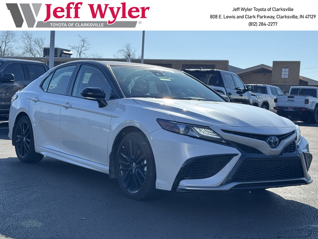 Used 2024 Toyota Camry Hybrid XSE Sedan