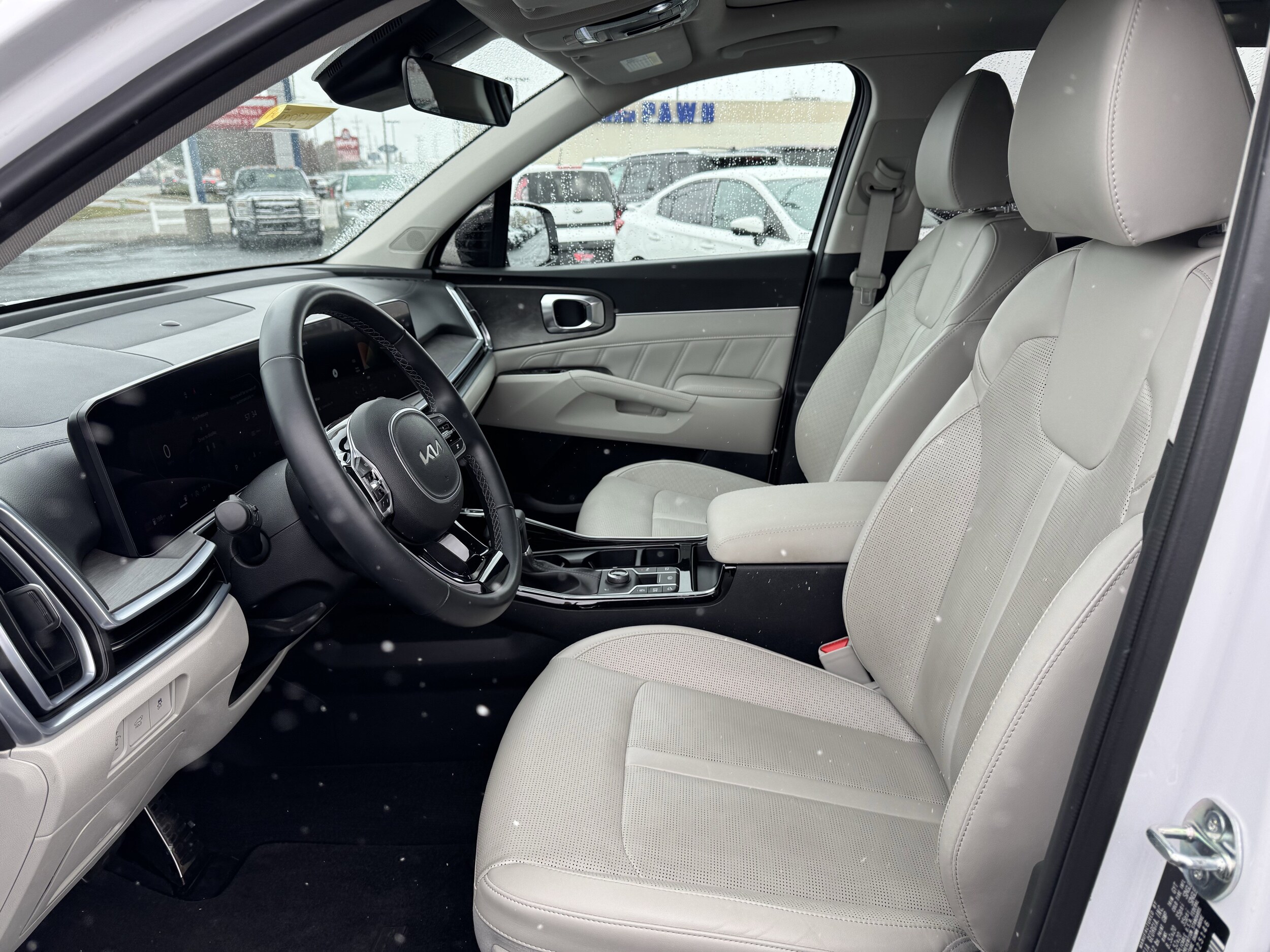 2025 Kia Sorento X-Line SX photo 3