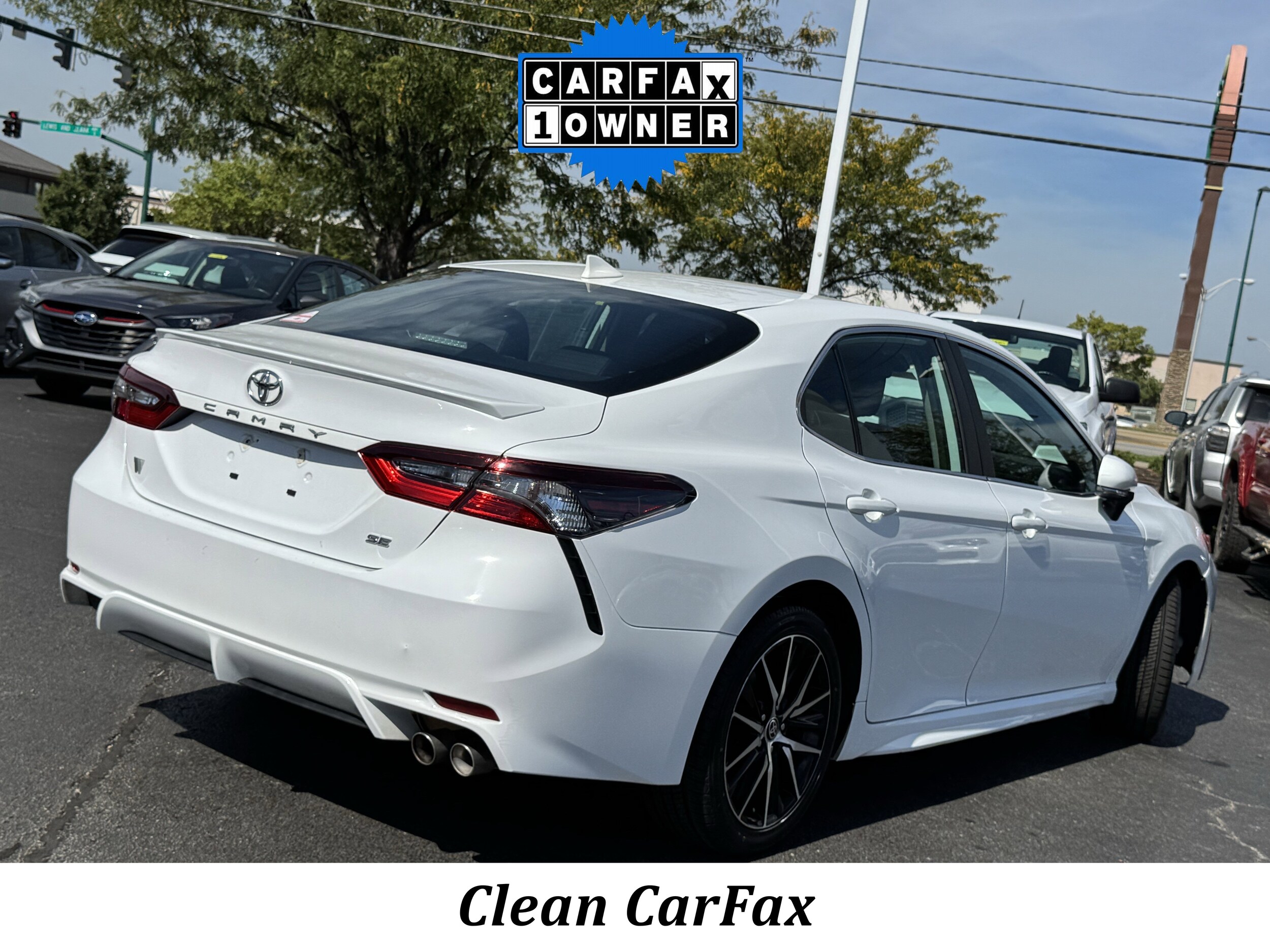 2024 Toyota Camry SE photo 2