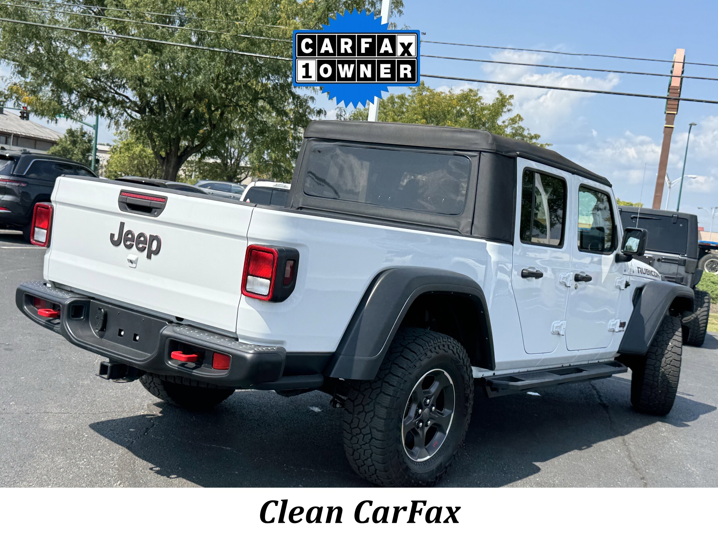 2022 Jeep Gladiator Rubicon photo 3